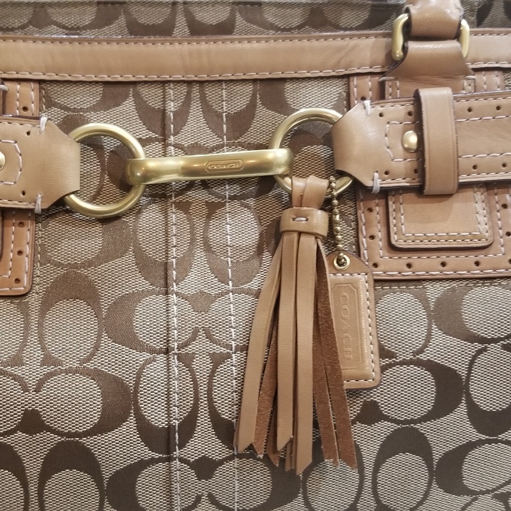 Large Authentic Coach Signature Handbag - Picture 3 of 8